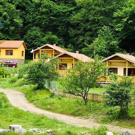 Бунгала Дара Kalofer Exterior foto